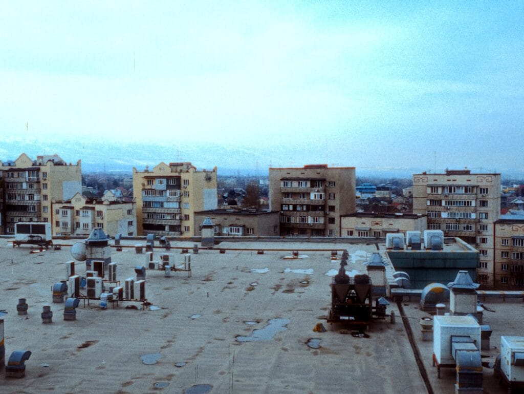 roofing systems for flat roofs