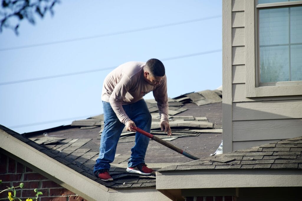 average cost to replace shingles